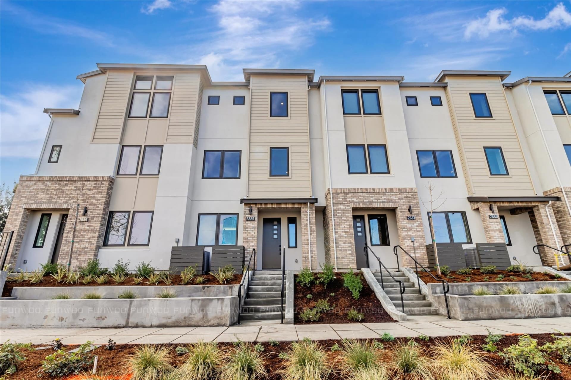 https://cdn.funwoo.com.tw/listing/building/74ef7fed-2647-4147-989b-4eb5e0039540