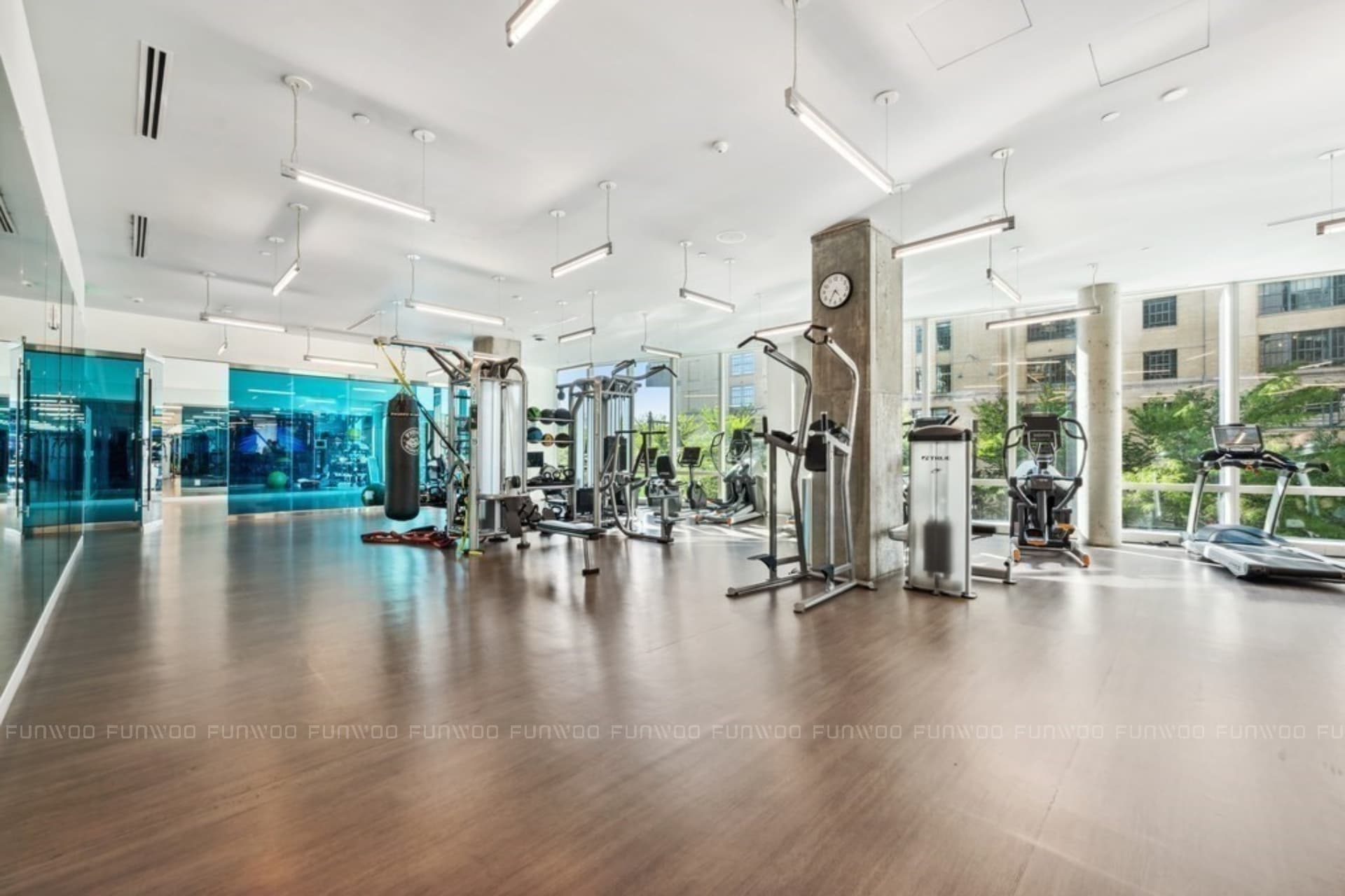 https://cdn.funwoo.com.tw/listing/building/8745da92-133e-4fa6-b00d-d5d476c544bc